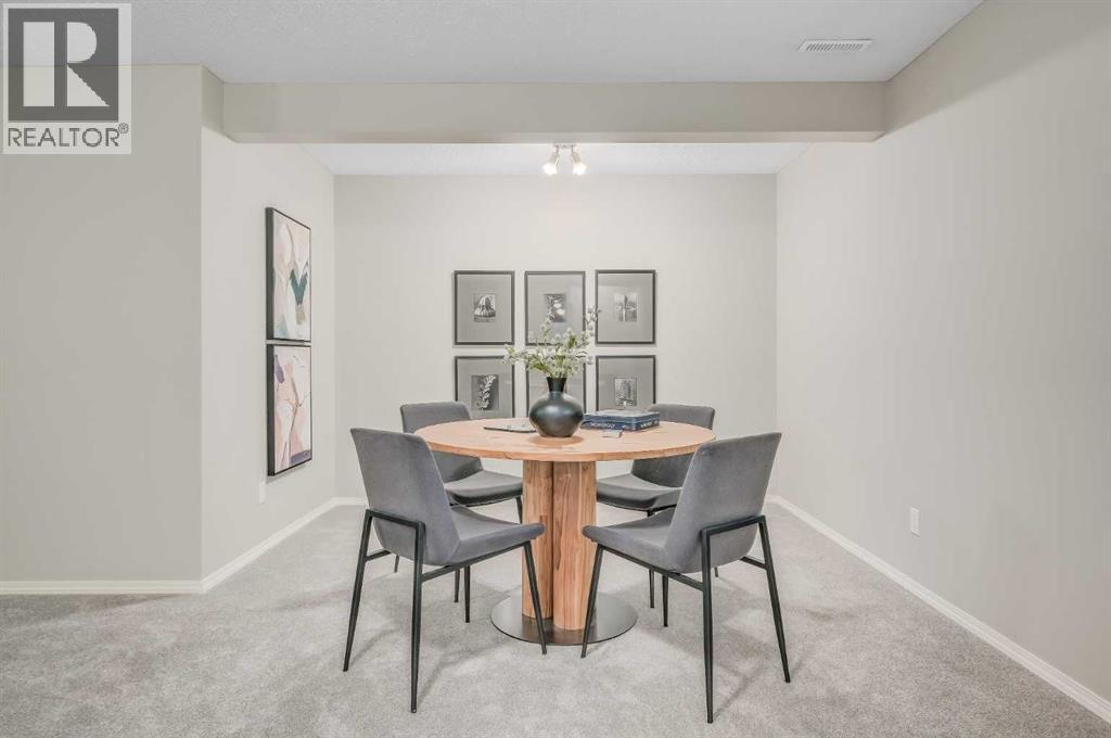 Single Family House for Sale in  Kincora Drive NW Kincora Calgary 