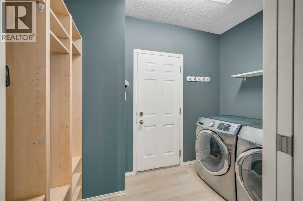 Single Family House for Sale in  Kincora Drive NW Kincora Calgary 