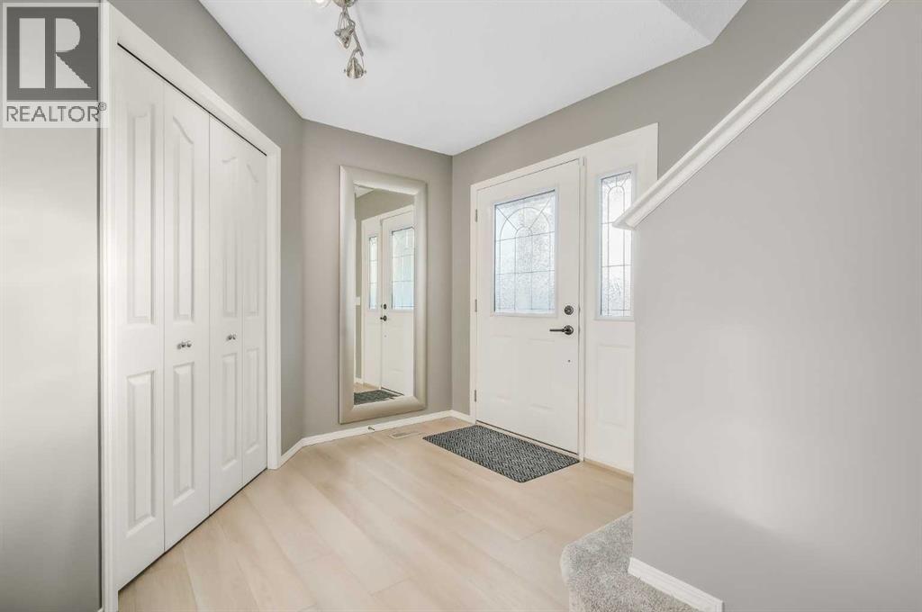 Single Family House for Sale in  Kincora Drive NW Kincora Calgary 