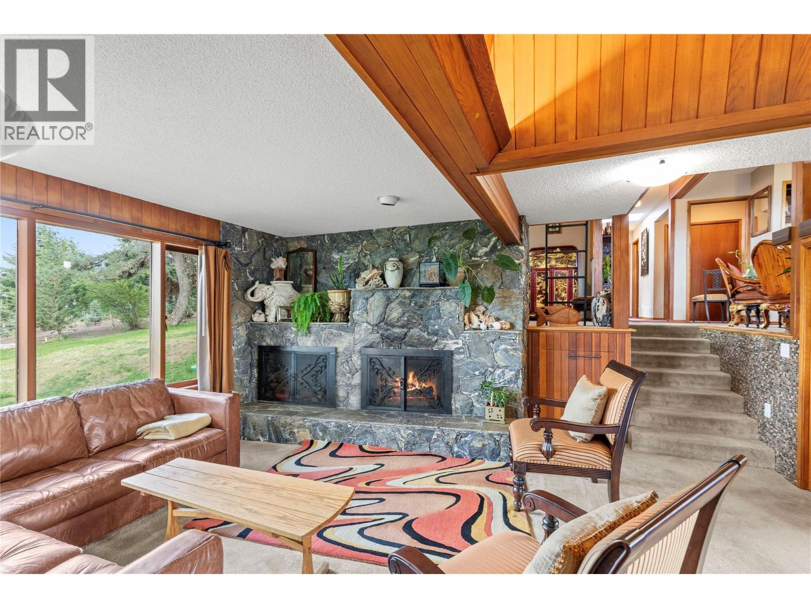 239 Stepping Stones Crescent, Spallumcheen