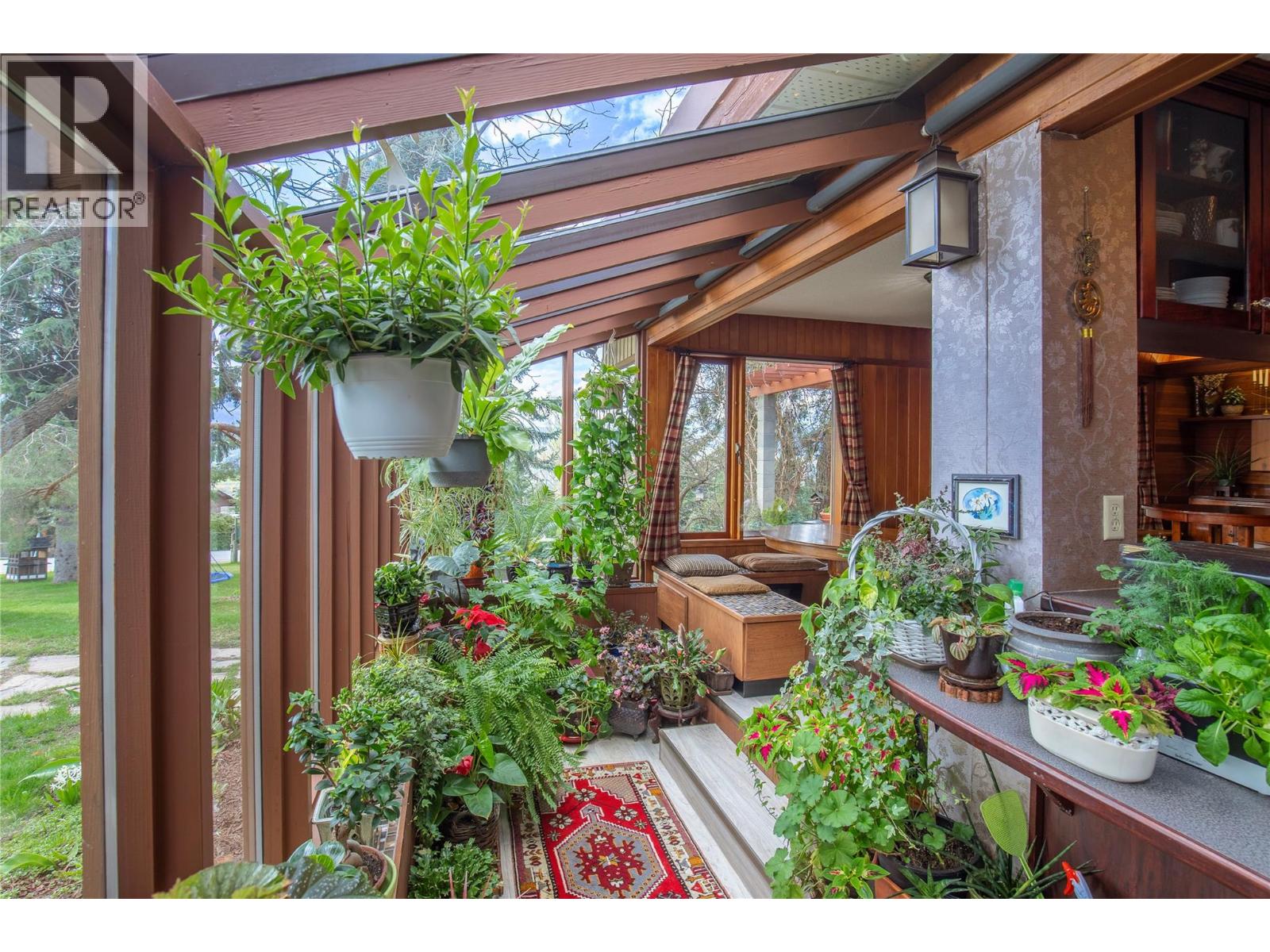 239 Stepping Stones Crescent, Spallumcheen