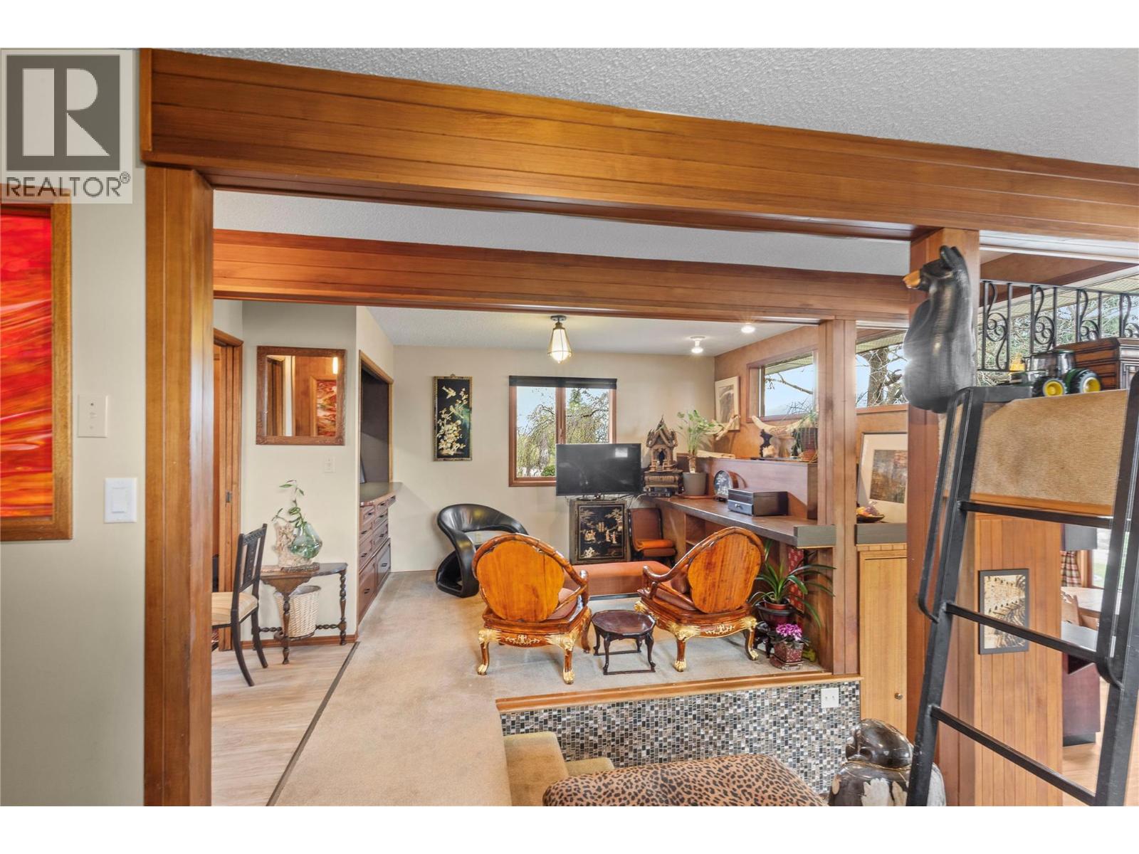 239 Stepping Stones Crescent, Spallumcheen