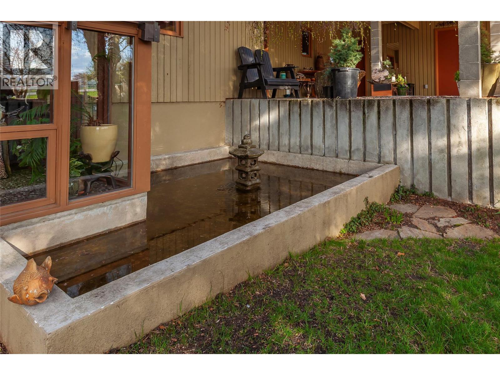 239 Stepping Stones Crescent, Spallumcheen