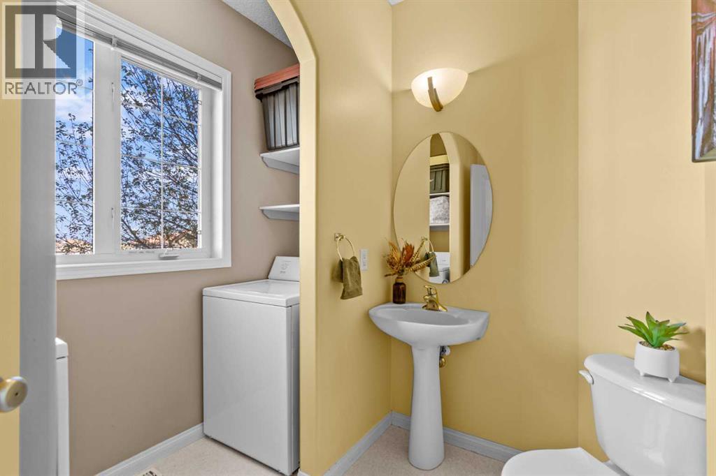 Single Family House for Sale in  Hampstead Green NW Hamptons Calgary 