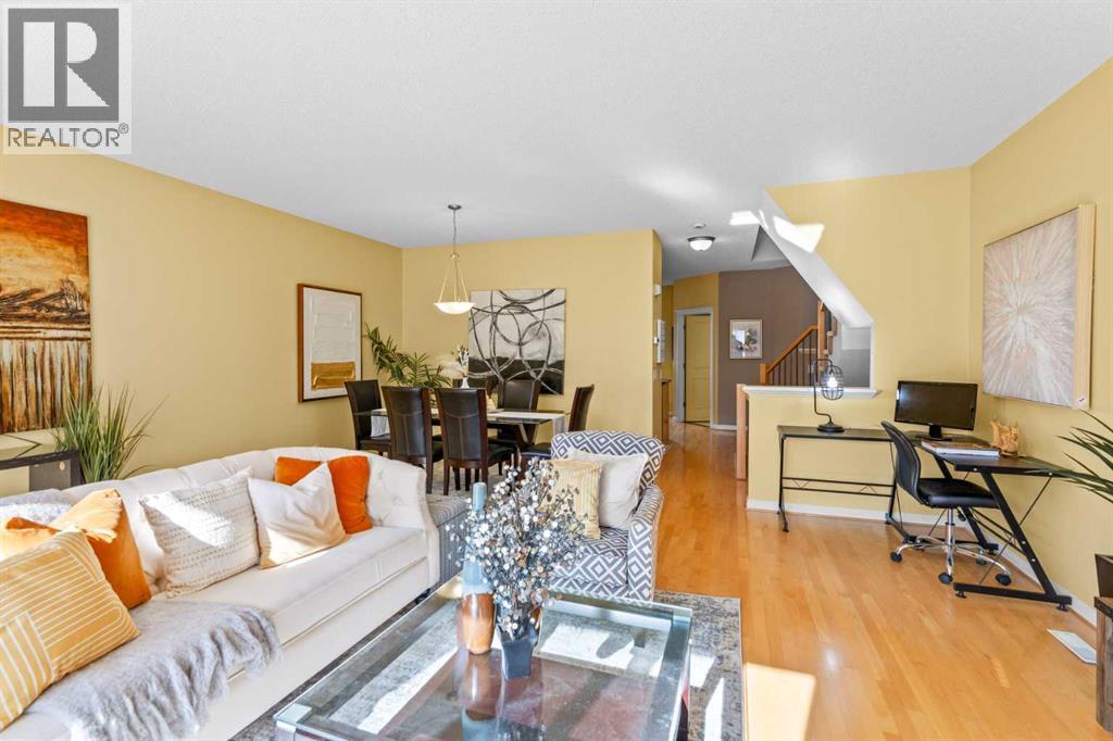 Single Family House for Sale in  Hampstead Green NW Hamptons Calgary 