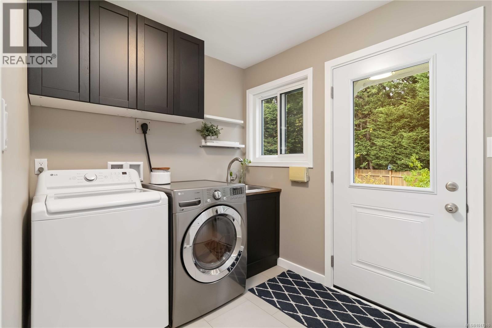 3372 Pattison Way, Colwood