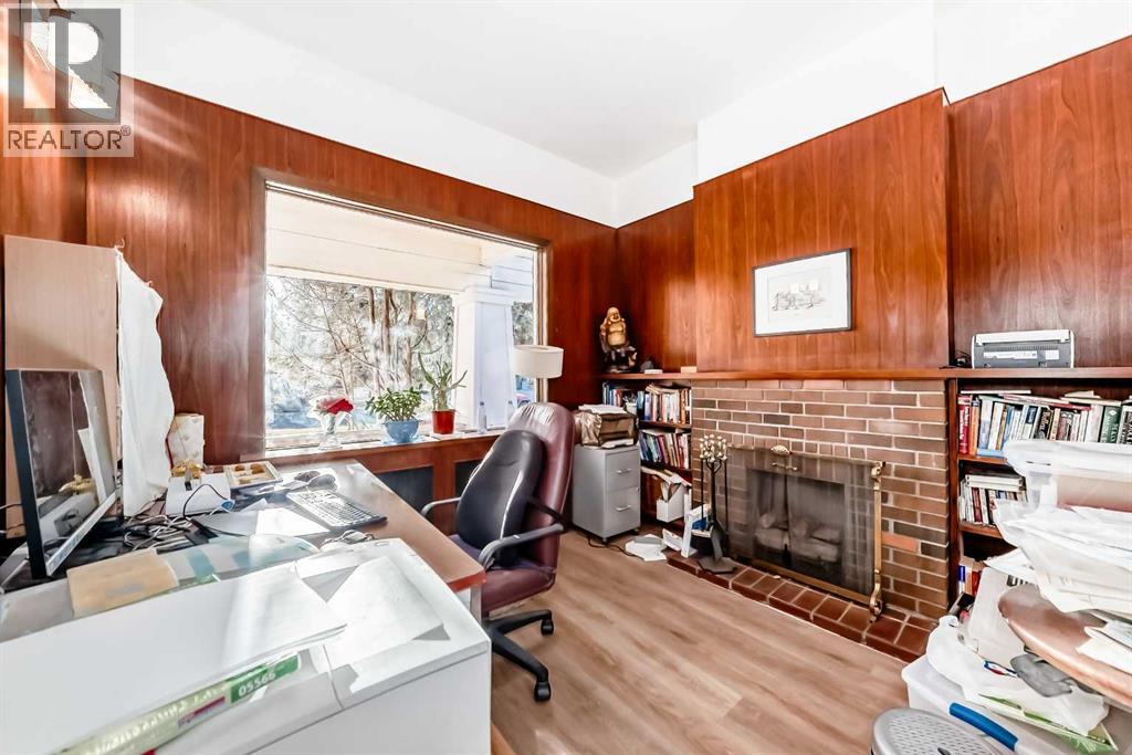 Single Family House for Sale in  SUPERIOR Avenue SW Scarboro Calgary 