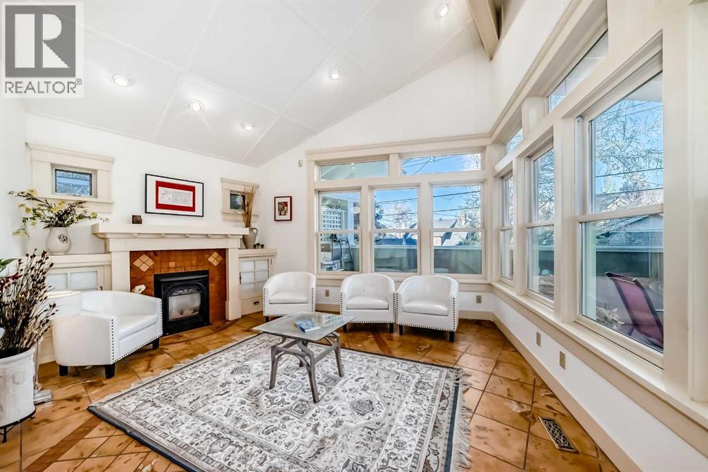Single Family House for Sale in  SUPERIOR Avenue SW Scarboro Calgary 