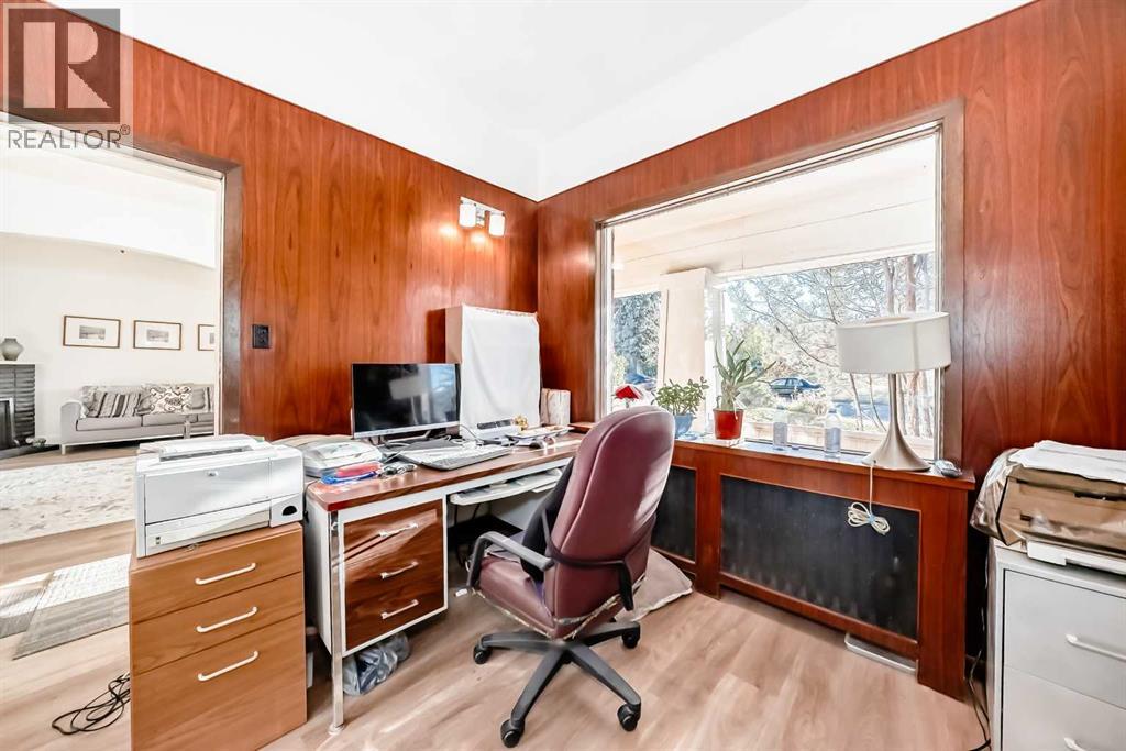 Single Family House for Sale in  SUPERIOR Avenue SW Scarboro Calgary 