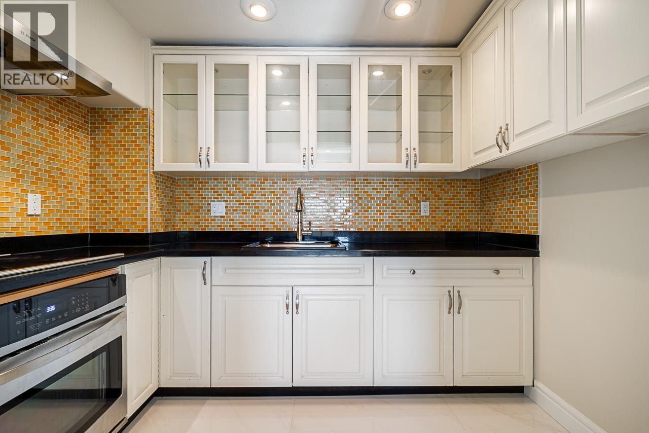 1562 PINECREST DRIVE, West Vancouver