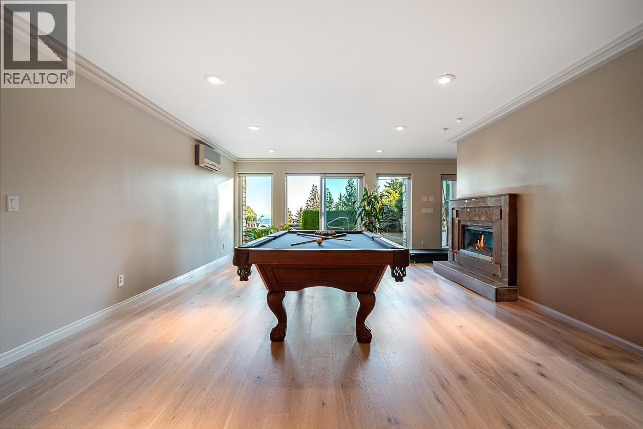 1562 PINECREST DRIVE, West Vancouver