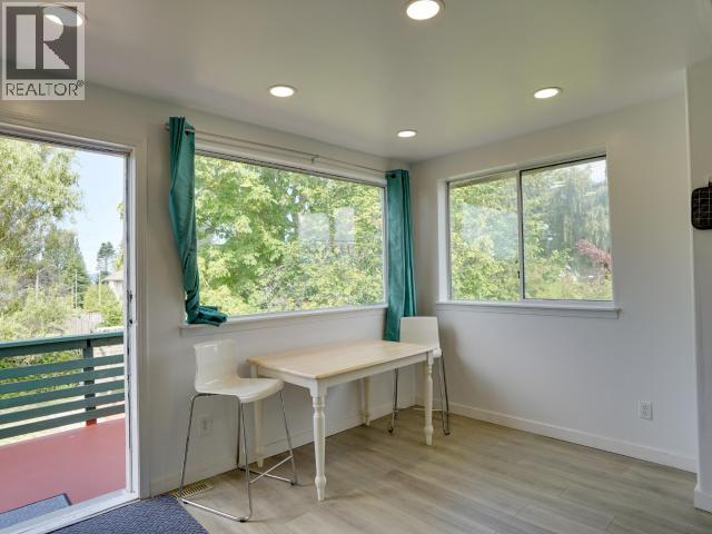 4279 JOYCE AVE, Powell River