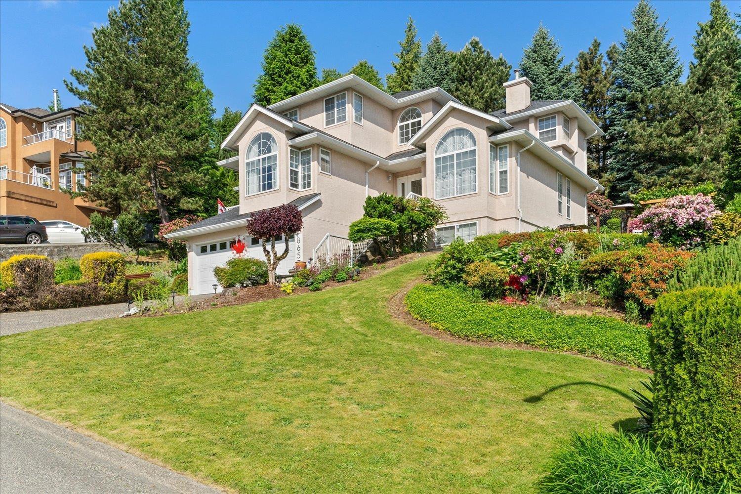 8657 SUNBURST PLACE, Chilliwack Mountain, Chilliwack