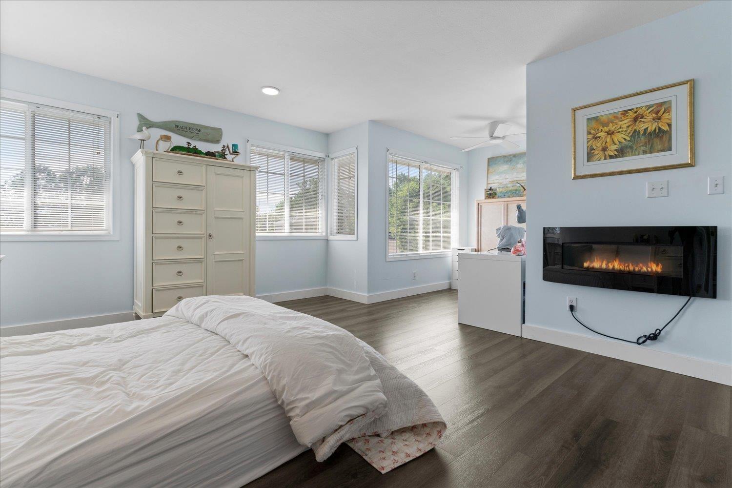 8657 SUNBURST PLACE, Chilliwack Mountain, Chilliwack