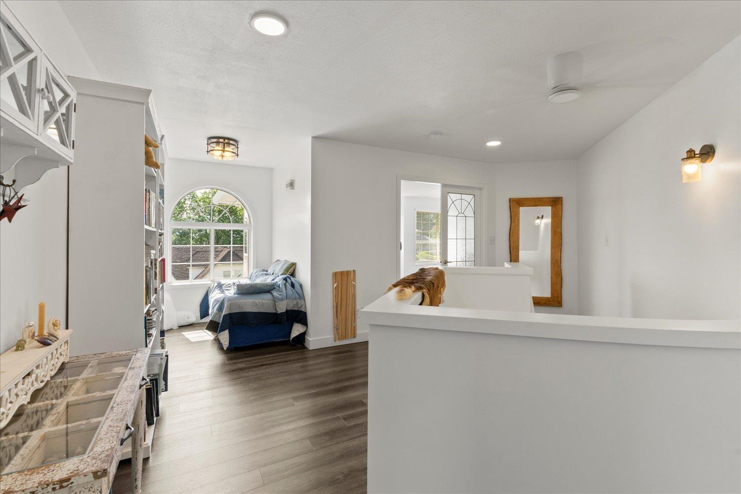 8657 SUNBURST PLACE, Chilliwack Mountain, Chilliwack