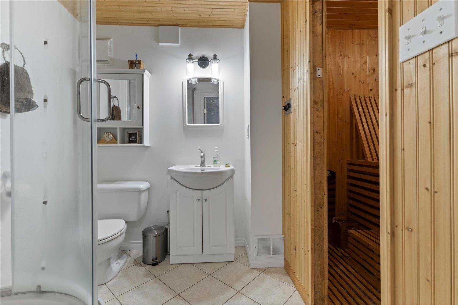 8657 SUNBURST PLACE, Chilliwack Mountain, Chilliwack