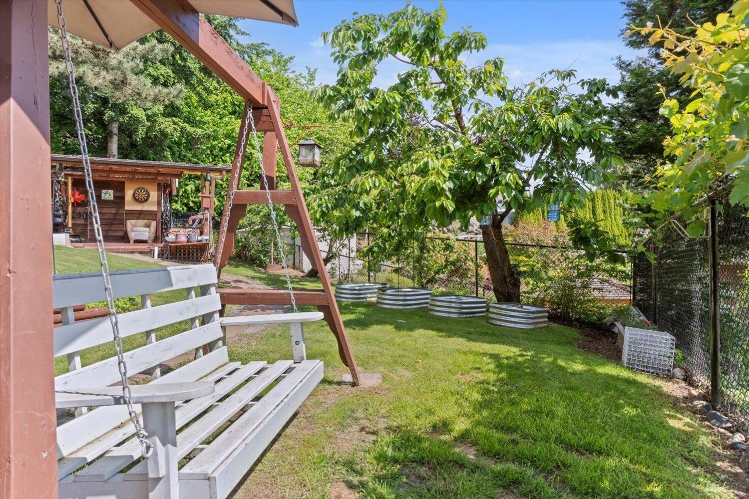 8657 SUNBURST PLACE, Chilliwack Mountain, Chilliwack