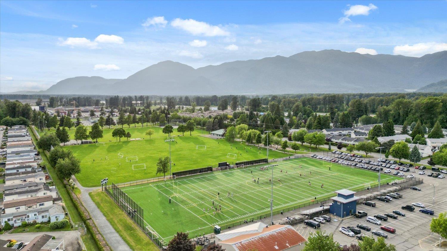 8657 SUNBURST PLACE, Chilliwack Mountain, Chilliwack