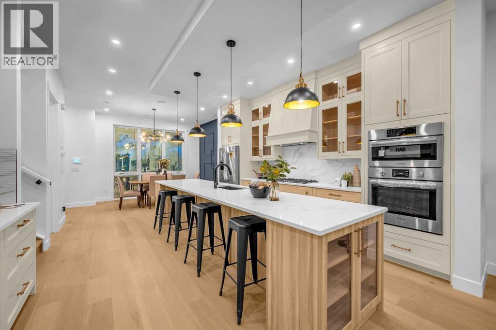 Single Family House for Sale in   Avenue SW North Glenmore Park Calgary 