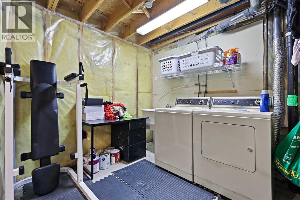 Single Family House for Sale in  Inverness Gardens SE McKenzie Towne Calgary 