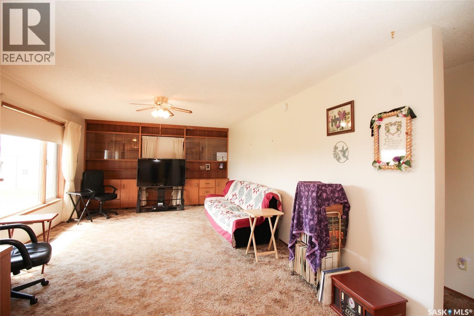 223 2nd STREET W - 2