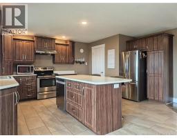 615 Rue Principale, Pointe Verte, NB E8J2P7 Photo 11