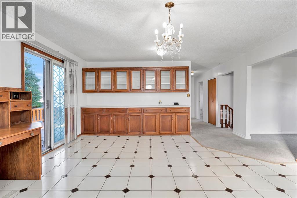 Single Family House Bi-level for Sale in   Street SE Ogden Calgary 