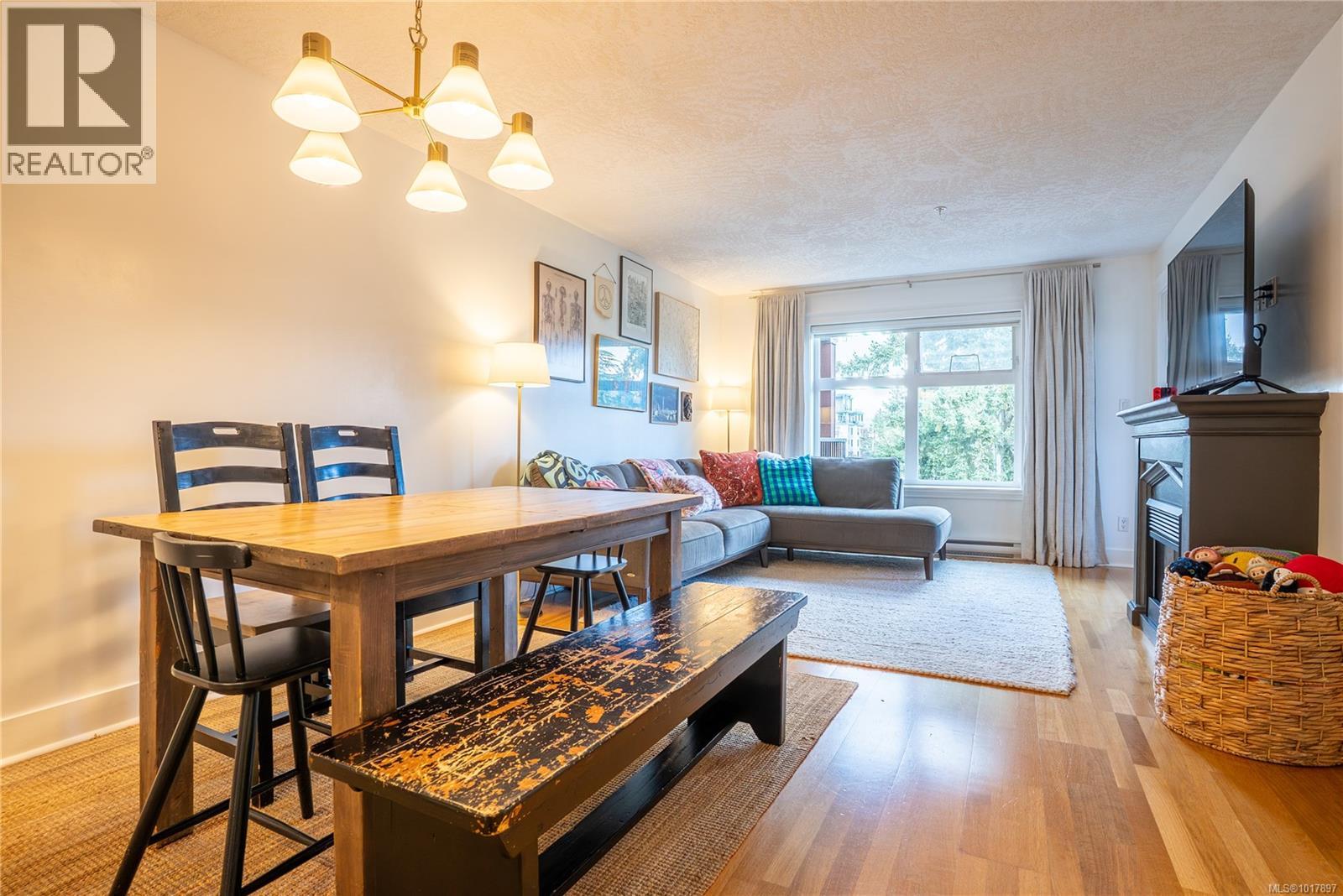 306 2717 Peatt Road, Langford