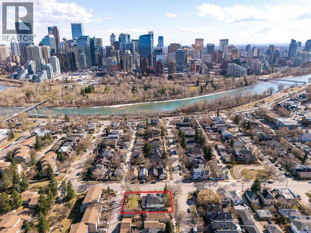 Single Family House Bungalow for Sale in   Avenue NW Sunnyside Calgary 