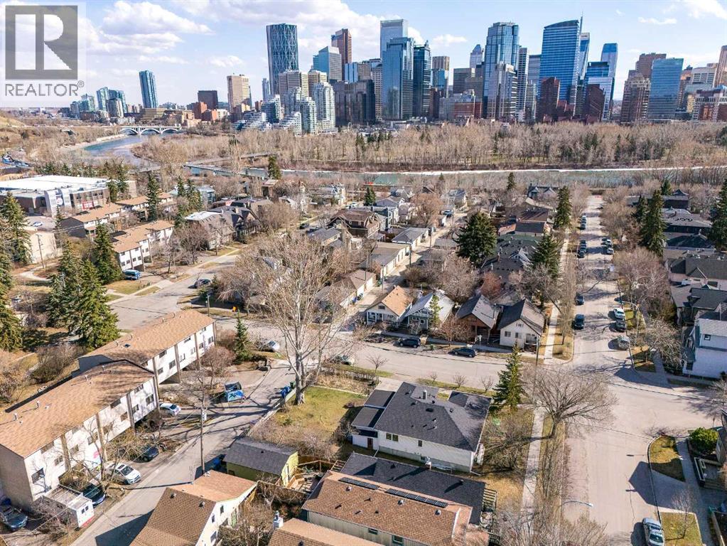 Single Family House Bungalow for Sale in   Avenue NW Sunnyside Calgary 