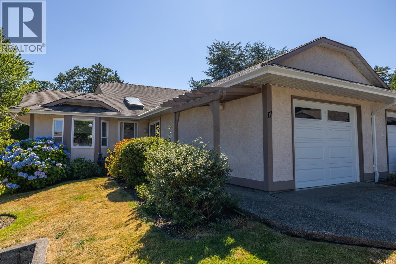 17 4120 Interurban Road, Saanich