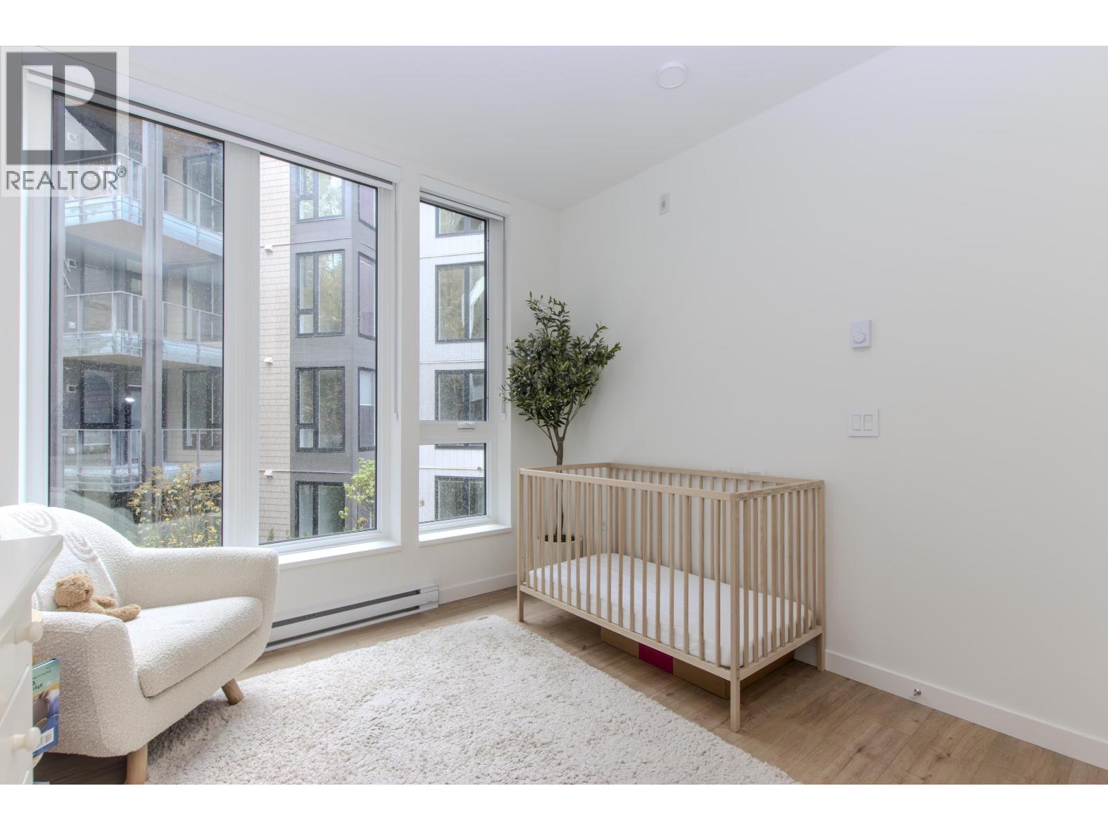 303 1500 SCOTT CRESCENT, Squamish