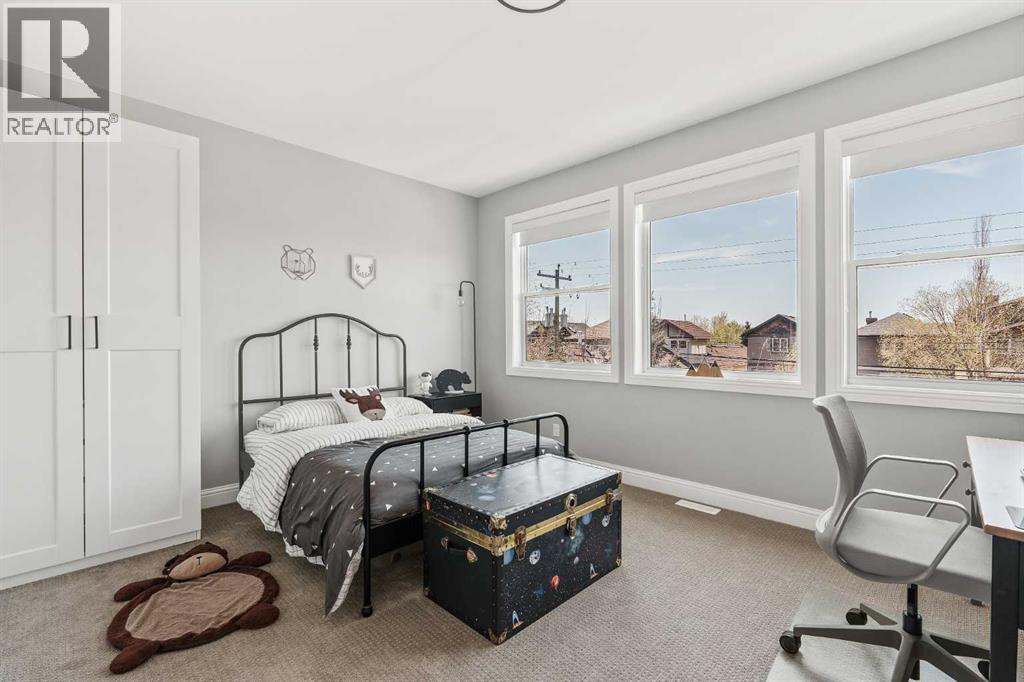 Single Family House for Sale in   Avenue SE Inglewood Calgary 