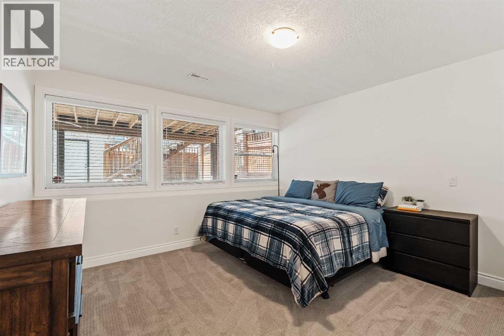 Single Family House for Sale in   Avenue SE Inglewood Calgary 