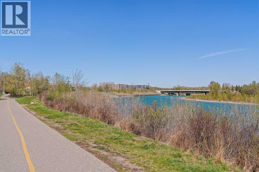 Single Family House for Sale in   Avenue SE Inglewood Calgary 