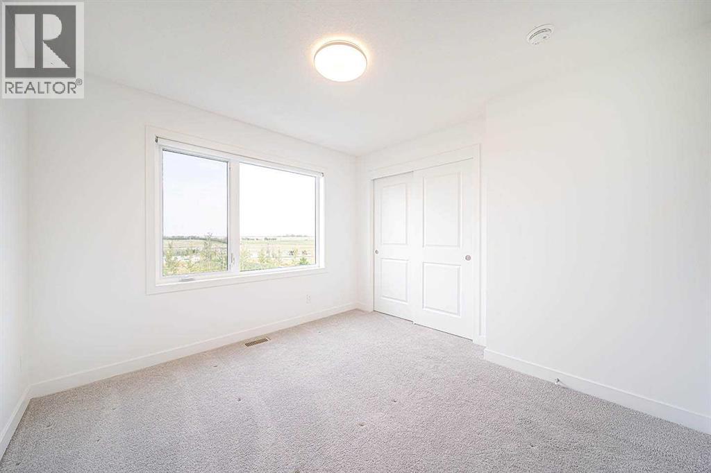 Single Family House for Sale in    Avenue SE Belvedere Calgary 