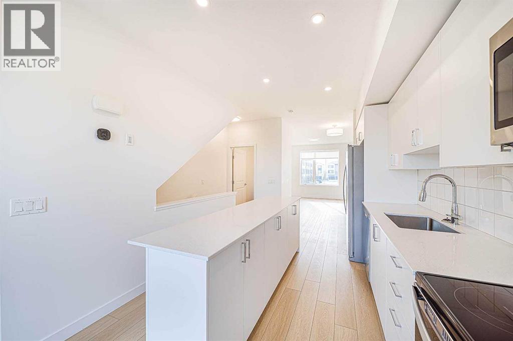 Single Family House for Sale in    Avenue SE Belvedere Calgary 