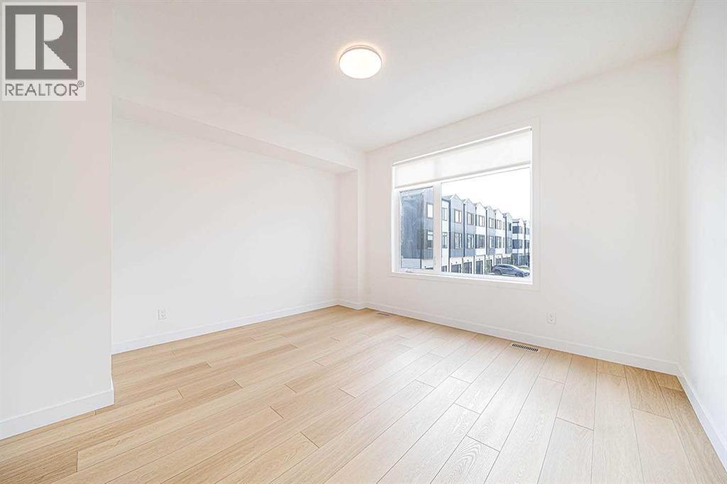 Single Family House for Sale in    Avenue SE Belvedere Calgary 