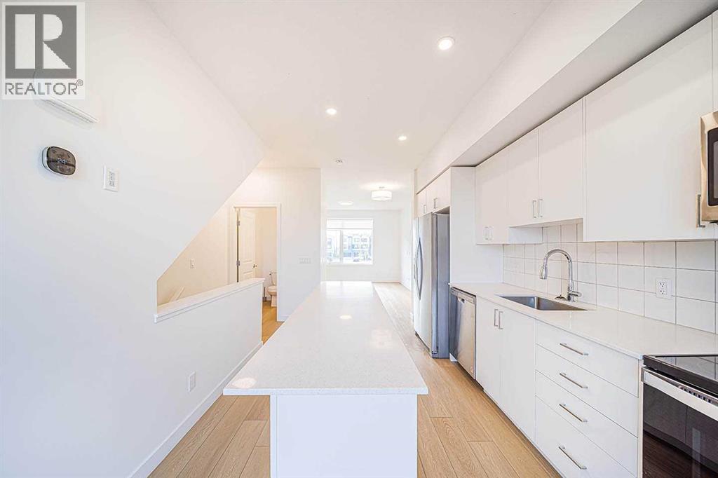 Single Family House for Sale in    Avenue SE Belvedere Calgary 