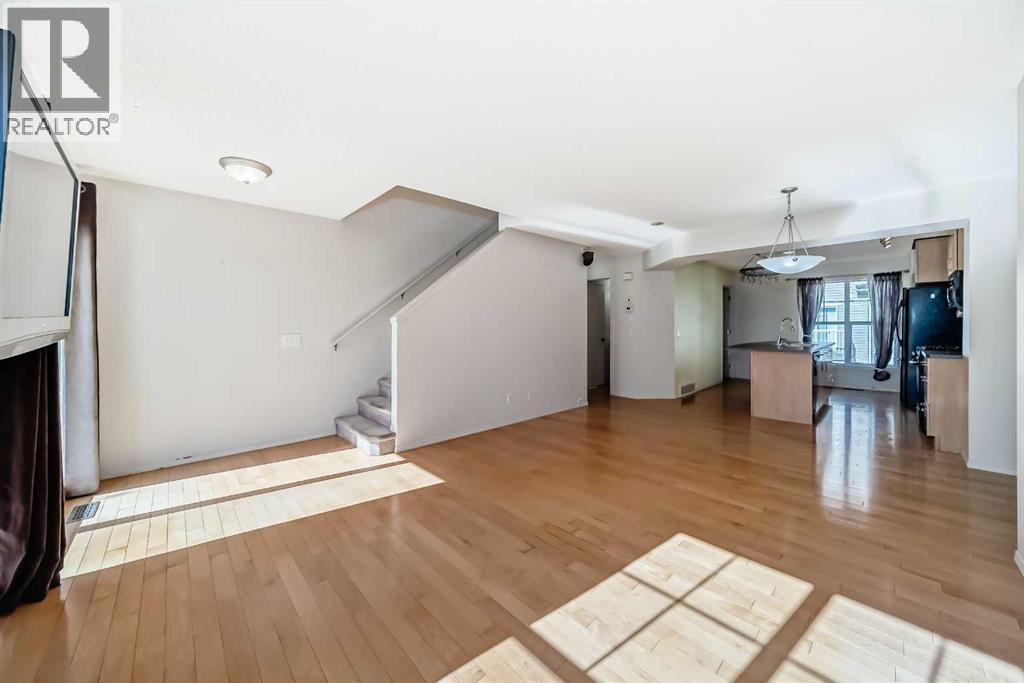 Single Family House for Sale in  Toscana Gardens NW Tuscany Calgary 