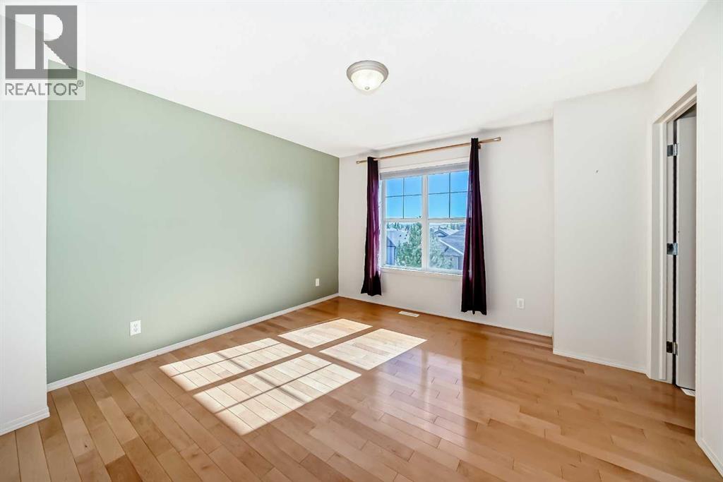 Single Family House for Sale in  Toscana Gardens NW Tuscany Calgary 