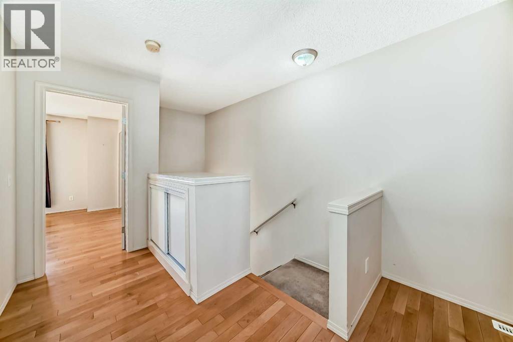 Single Family House for Sale in  Toscana Gardens NW Tuscany Calgary 