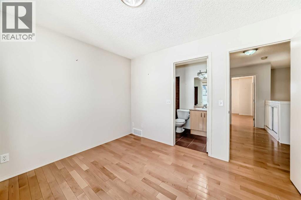 Single Family House for Sale in  Toscana Gardens NW Tuscany Calgary 