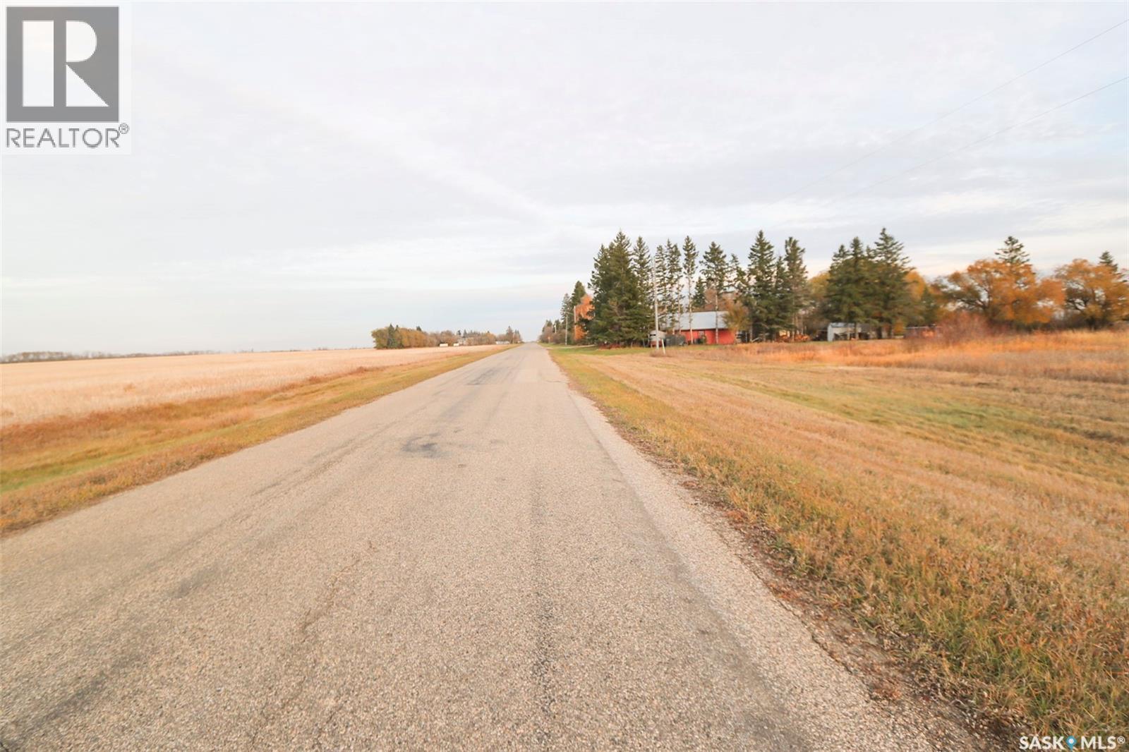 801 Main STREET - Photo 4 of 10, Good Lake Rm No. 274, Saskatchewan