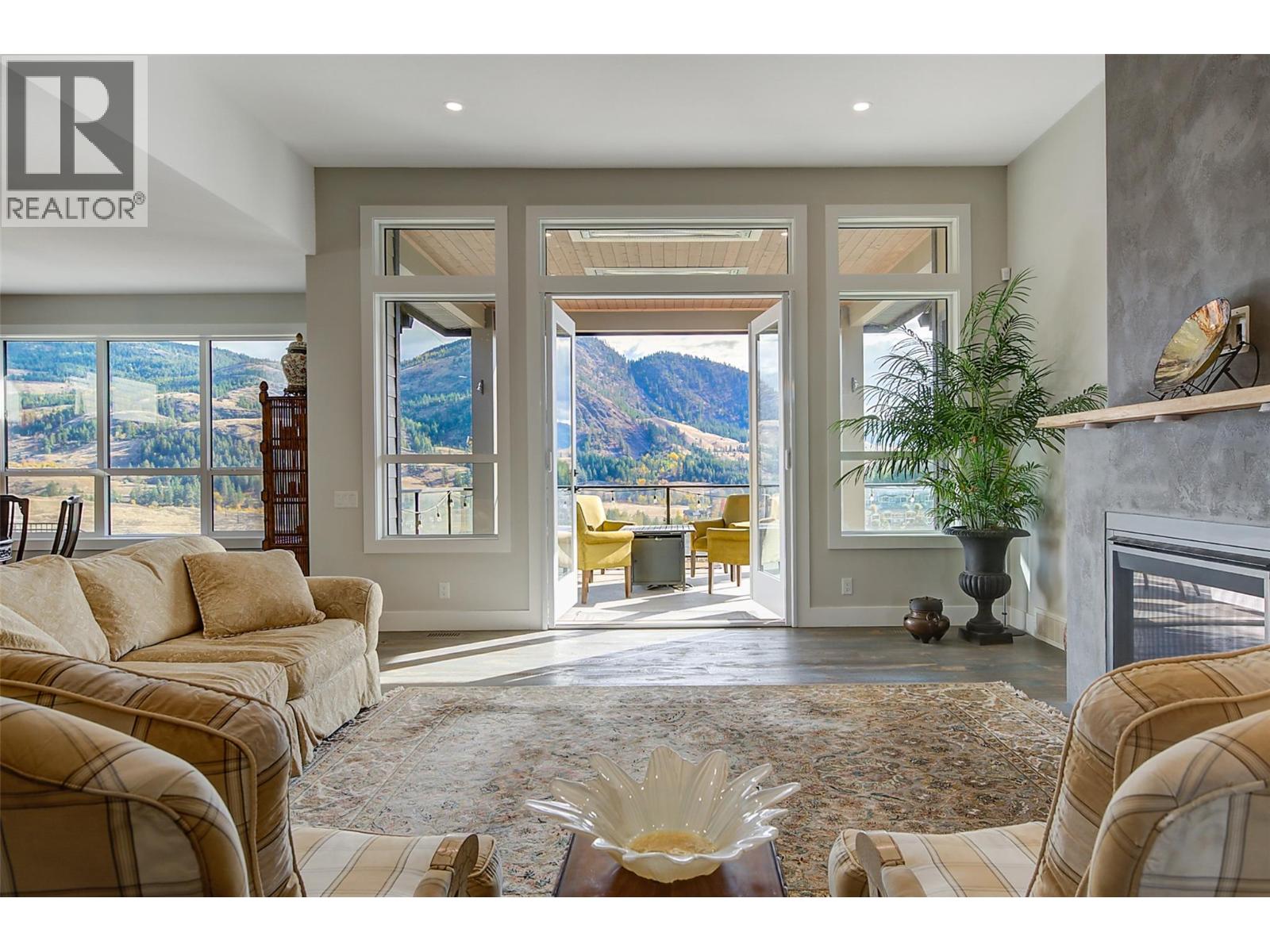  759 Carnoustie Drive, Kelowna