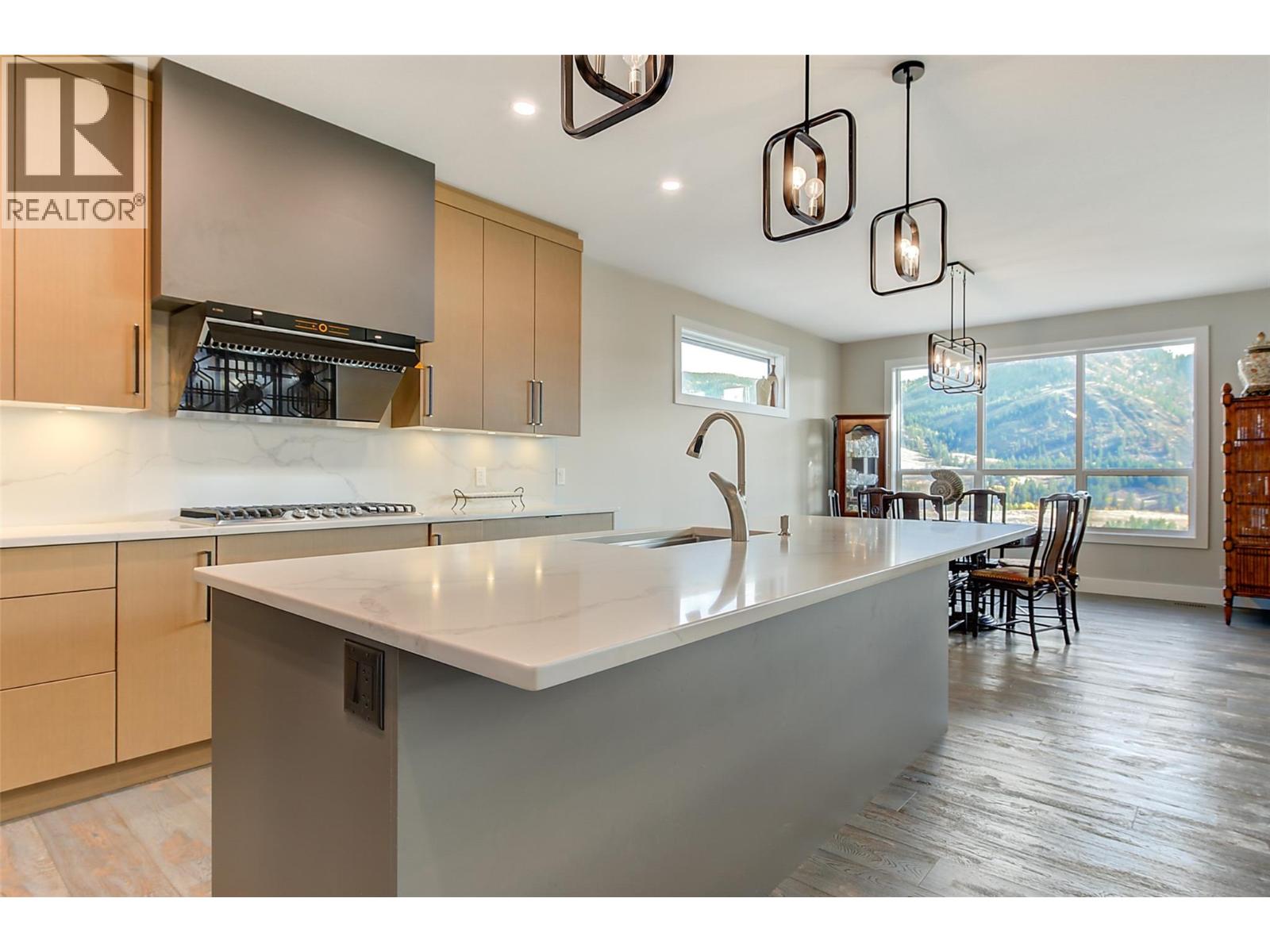  759 Carnoustie Drive, Kelowna