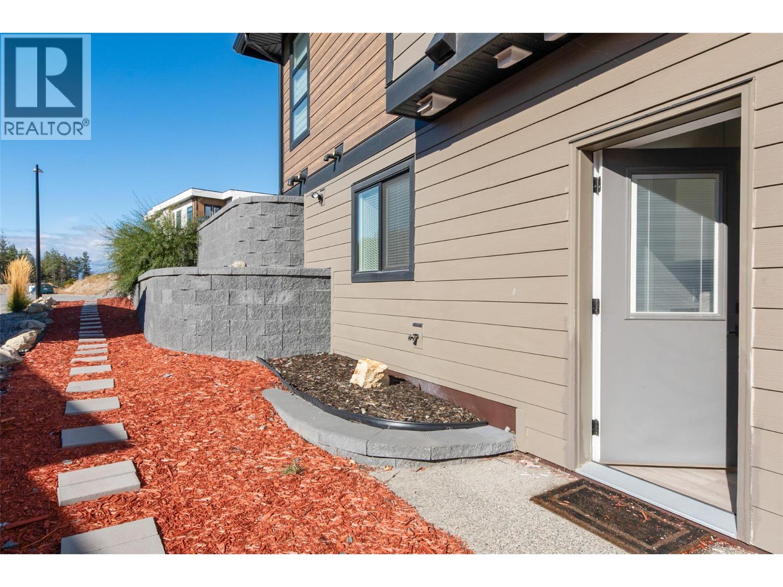  759 Carnoustie Drive, Kelowna