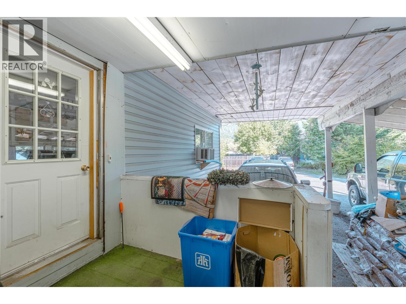 419 Edward Street, Revelstoke