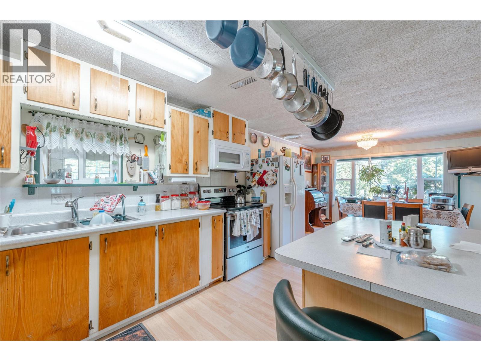 419 Edward Street, Revelstoke