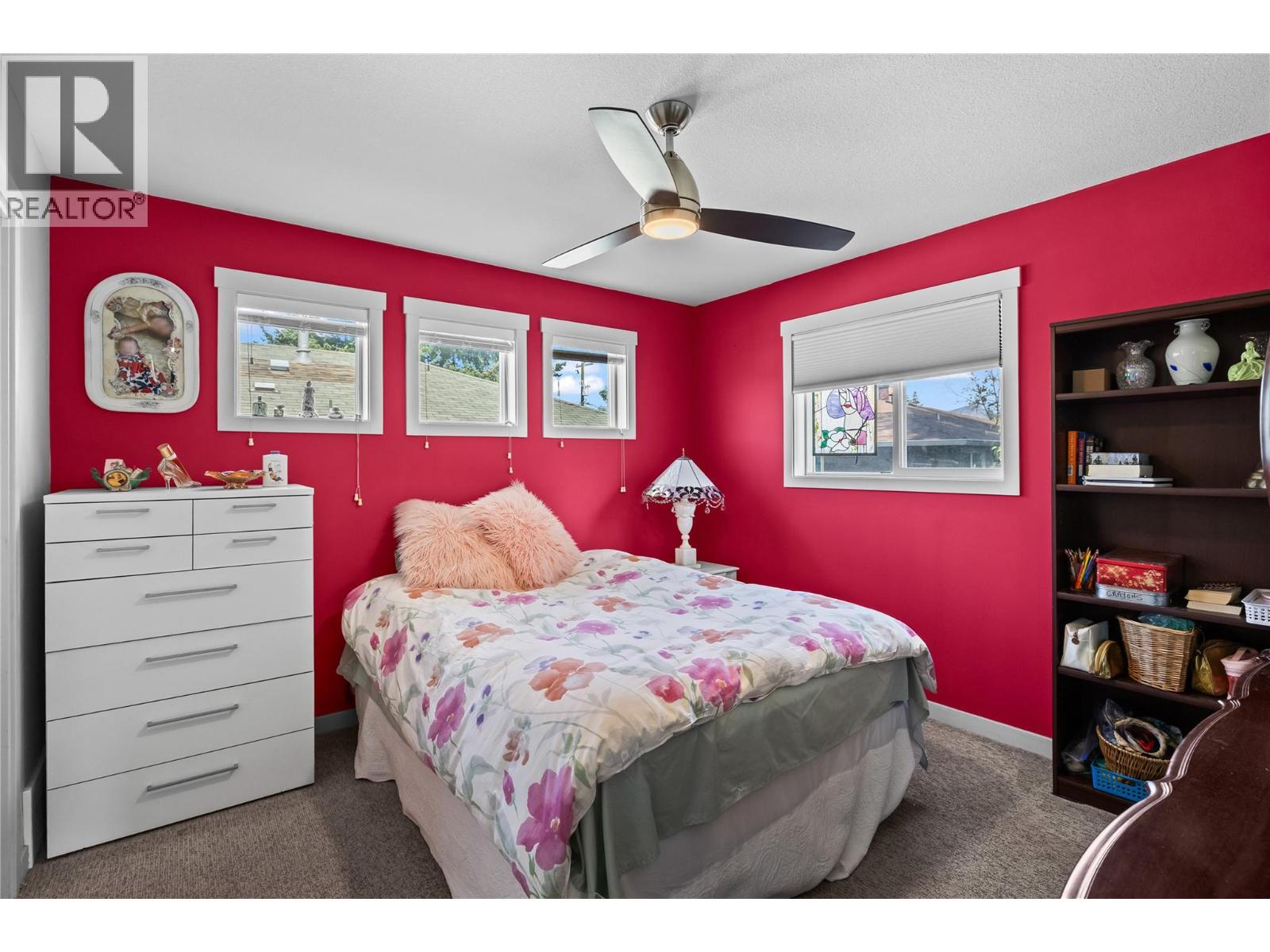  1319 Belaire Avenue, Kelowna